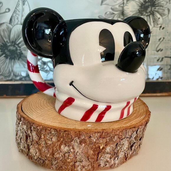 NEW Christmas Disney Mickey Mouse Head 3D Mug - Picture 1 of 3